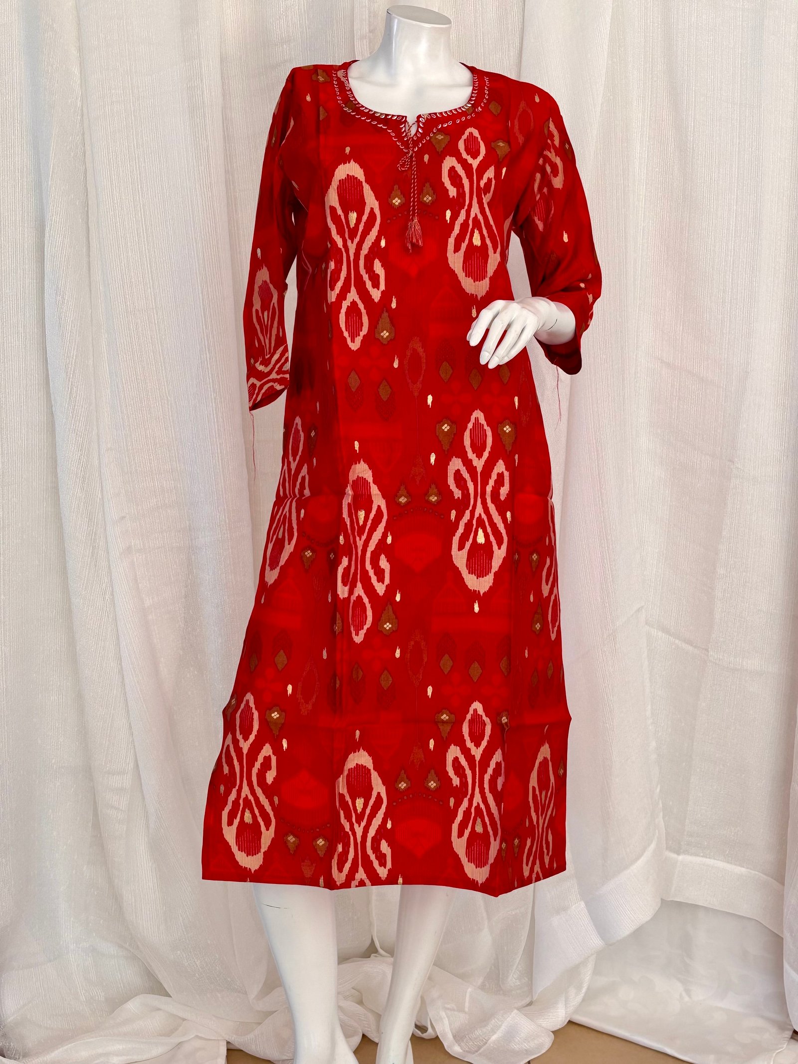 Vibrant Red Sari Design